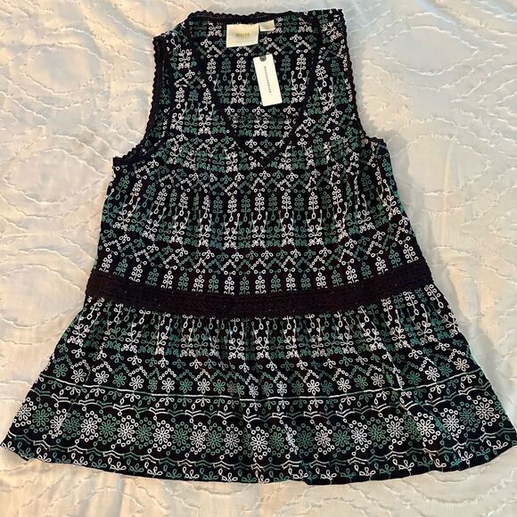 Anthropologie Mauve sleeveless and embroidered top. - Picture 3 of 4